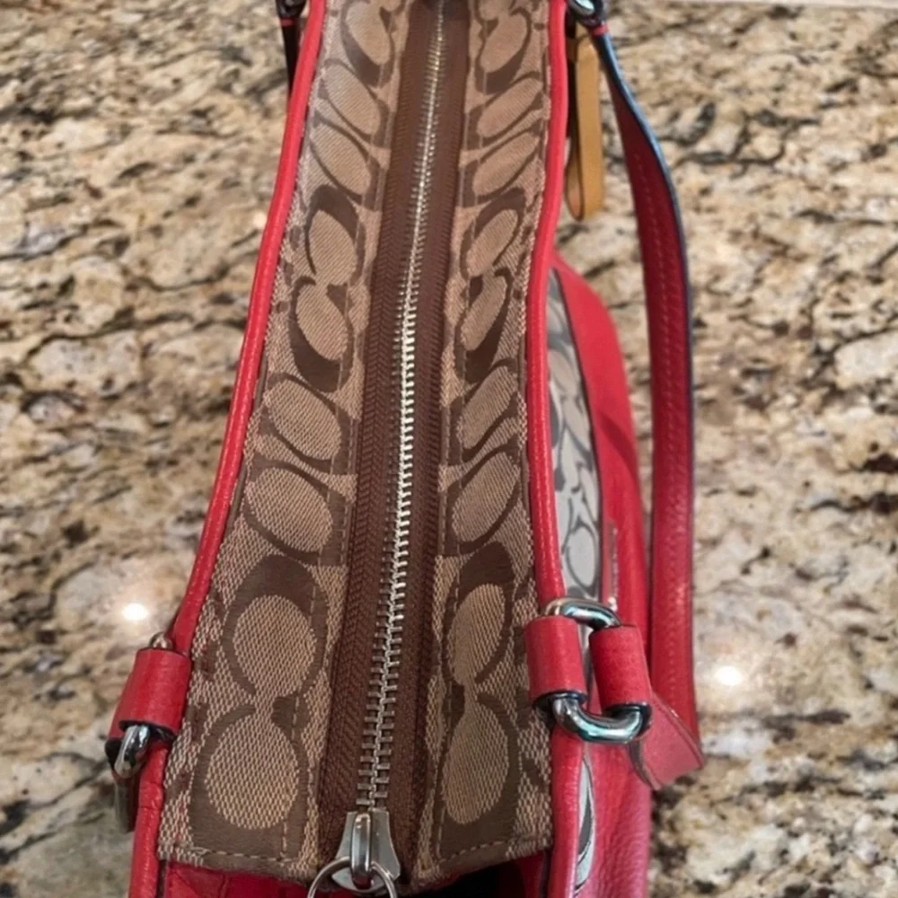 Coach Park Signature Carrie Tote Shoulder Bag Purse ~Vermilion~ EUC - Picture 8 of 10